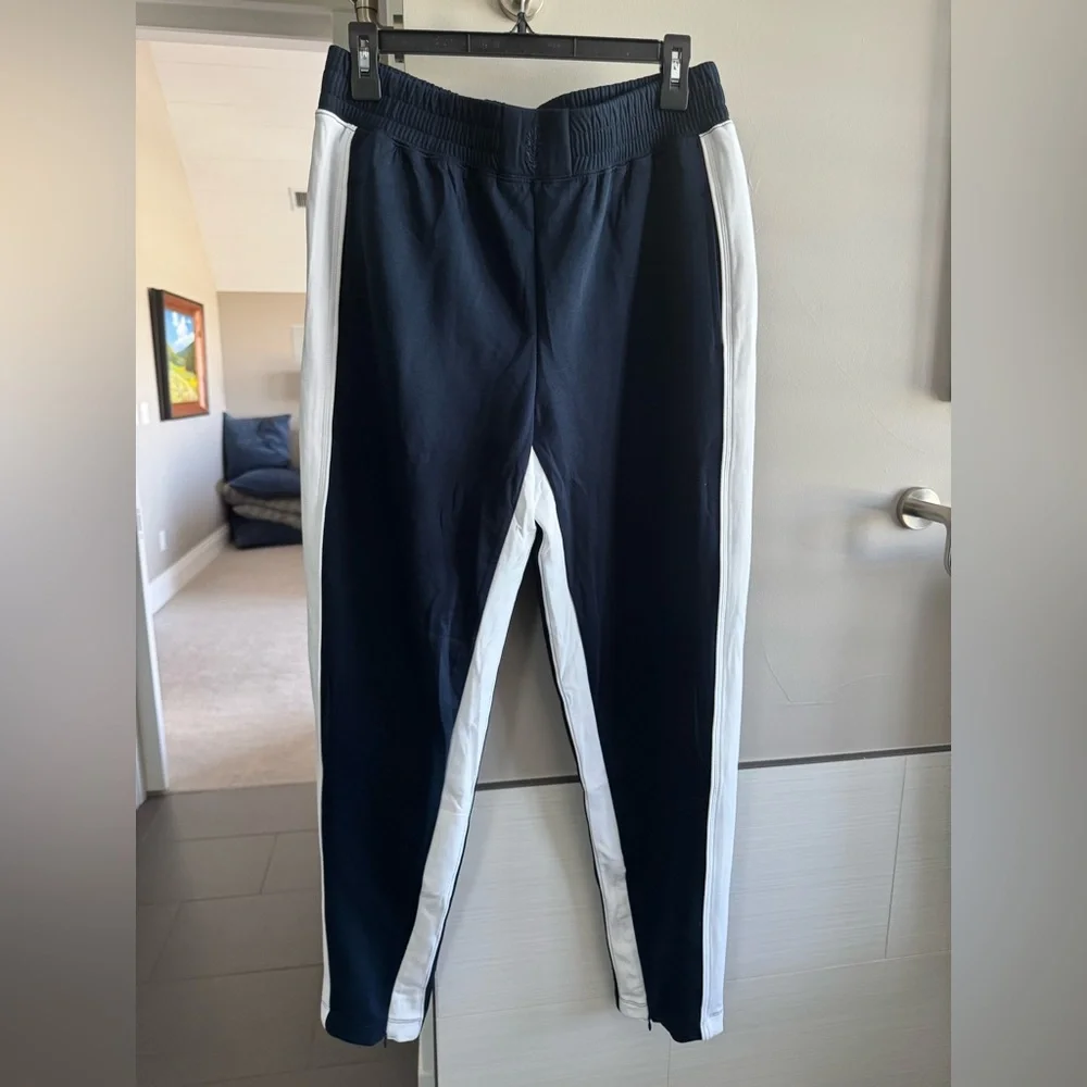 Free People Play Maker Set - Picture 11 of 15